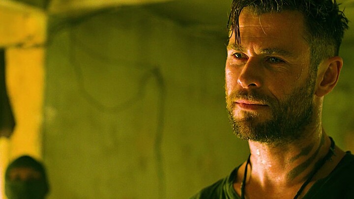 Thor yang pensiun mulai menjalani kehidupan sebagai tentara bayaran!