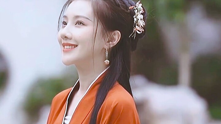 She truly has “lady of noble birth” written all over her face—what comes to mind when you see her?