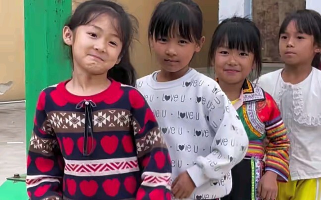 Yunnan’s signature recess exercises keep rolling out new routines.