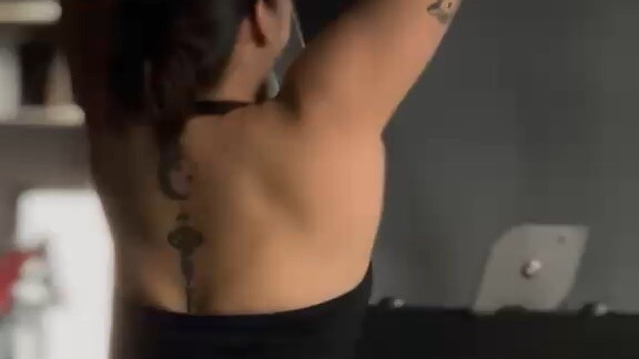 Arm-back workout 😍😅