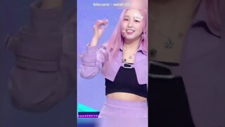 Rollercoaster - woo!ah! (우아!)