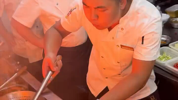 The Southern chef cooks way too spicy—time to head back north!