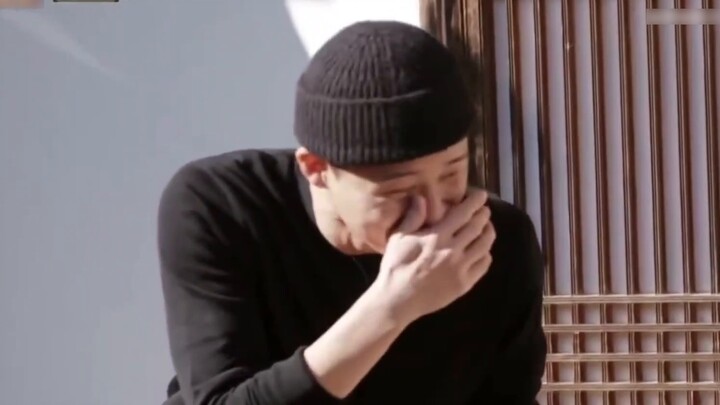 [Choi Woo-sik] If I'm not mistaken, Woo-sik must be the funny guy in life, hahahahahaha