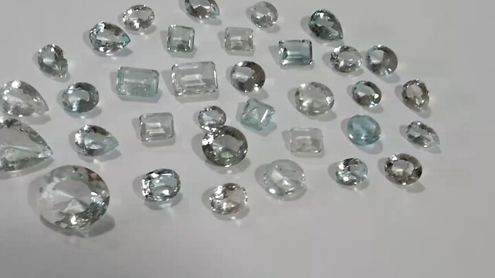Lindas Águas Marinhas