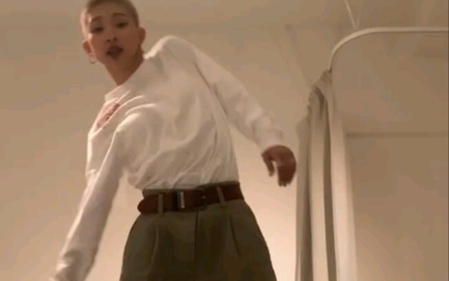 Dạy hip-hop trực tuyến Kyoka (có thể đăng ký)