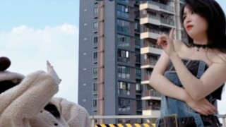 قين كارد نسخة الرقص! ادع صديقاتك المتشاجرات للرقص معًا!