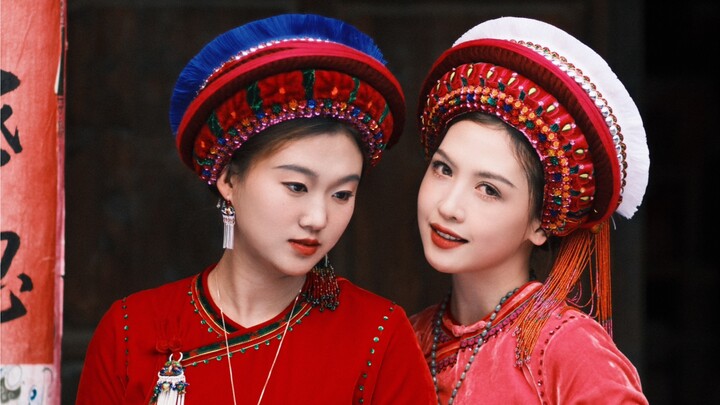 Street makeup! I met a super shy Bai girl～