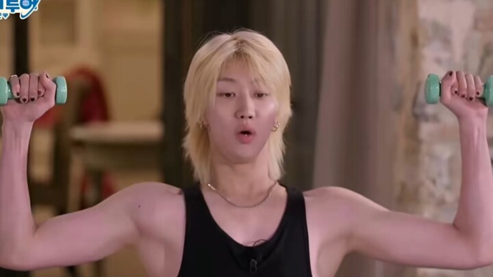“Chuyến lưu diễn NANA” [Seo Minghao] Phương pháp tập gym khác biệt, bản chất hài hước nằm ở sự lặp l