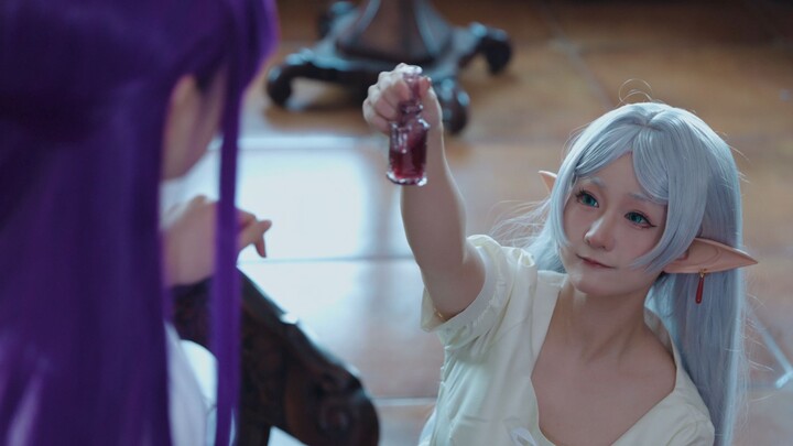 We once worked hard together to shoot a short cosplay film of Flamme.
