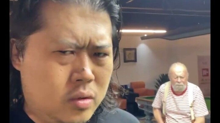 Sobat-sobat, ayahku baru saja punya seorang teman ”lama“