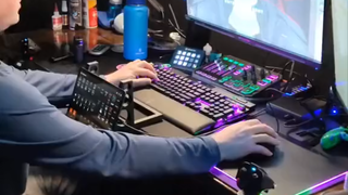 كما يقول المثل الشعبي، محاكي النمو إذا لم تجتهد في الصغر!