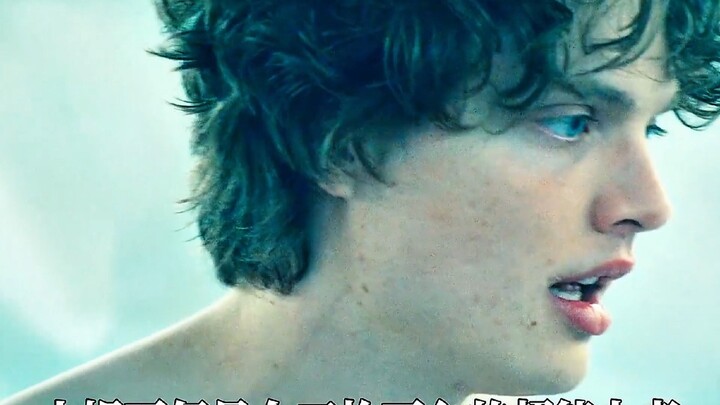 هو دائمًا لا يستطيع التمييز بين الواقع والوهم.