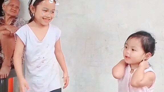 ng contest daw Sila ouui