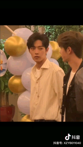 [بو جون يي شياو] رأيت للتو تعليقًا يقول: حتى الأخ تشان قد تم