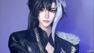 Tuan Xiang Liu sangat pandai menari, ya