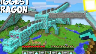 ฉันพบ DIAMOND DRAGON ขนาดใหญ่สุดใน Minecraft! ใครเป็นคนสร้างมังกรที่ใหญ่ที่สุด