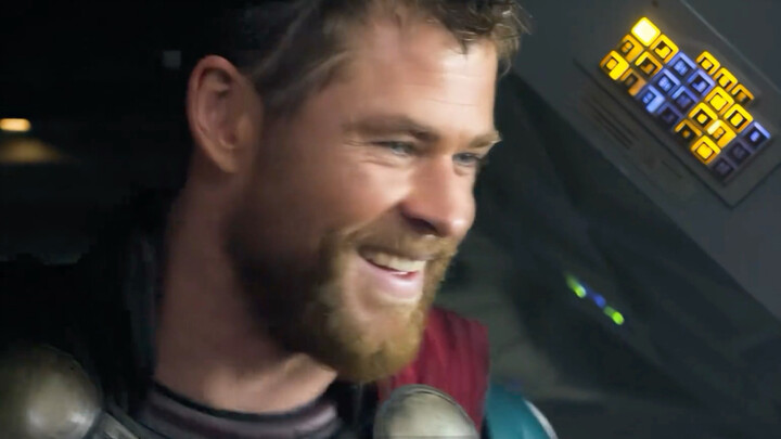 The hilarious details in Marvel are absolutely mind-blowing!