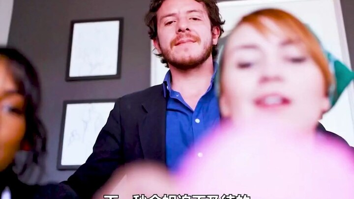 Ông chủ phát thưởng cuối năm cho nhân viên theo cách đặc biệt thế này, ông chủ kiểu này thì cho tôi 