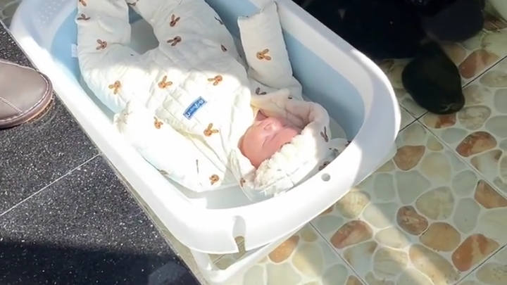 การมีลูกแล้วไม่นำมาเล่น ก็จะไร้ความหมายเลย ฮ่าฮ่าฮ่า