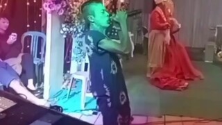 Realistic singing funny wedding celebration 🤣🤣🤣