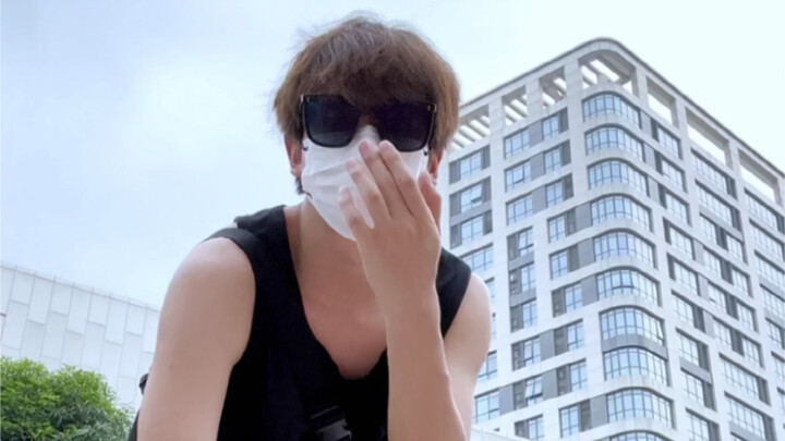 快艾特你憨憨的铁子一起拍！