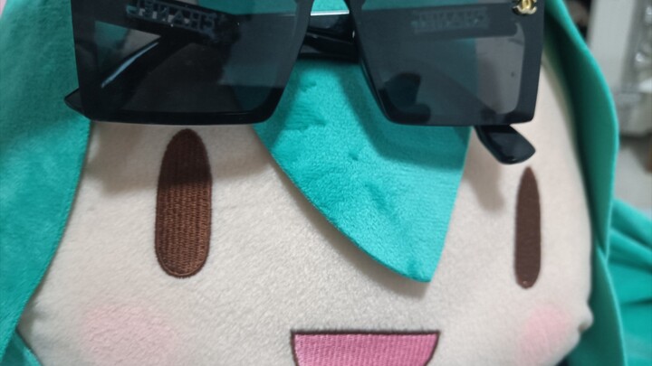 العميل السري فو فو 0 0 7!