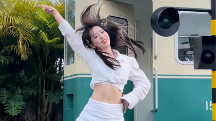 Will anyone vote for me if I dance the Produce Camp Asia theme song like this?