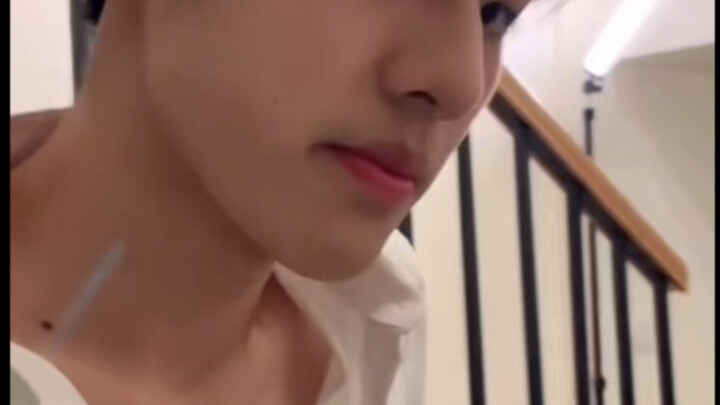 Apa salahnya jika cewek terlihat lebih seksi jika mereka tidak merokok atau minum?