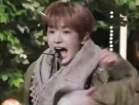 K-pop's cutest idol: kawaii 🤩