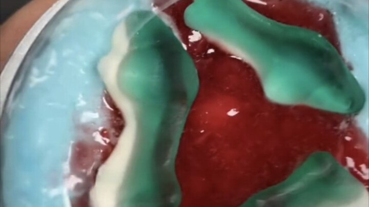 Gerai teh susu Amerika: Hiu menyerang es serut, milkshake semen semua rasa — hanya pemberani yang be