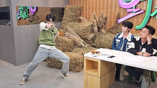 Junni lagi-lagi menari limbo!