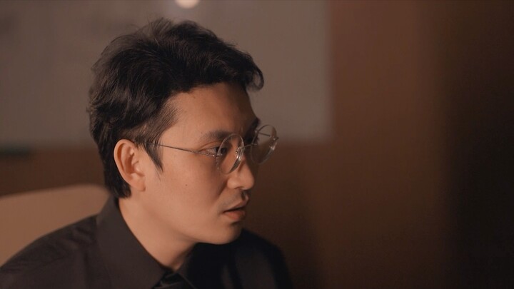 ปากไม่เคยหยุดด่าพ่อ ฮีโร่สาวบินตรงสู่เอเชียใต้