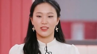 手艺人大会的妆容，呃，这很难评 "张雨绮  "