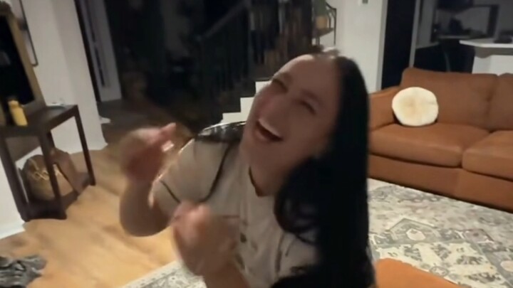 ปิดไฟเมื่อไหร่ฉันก็จะฮี่ๆๆทันที