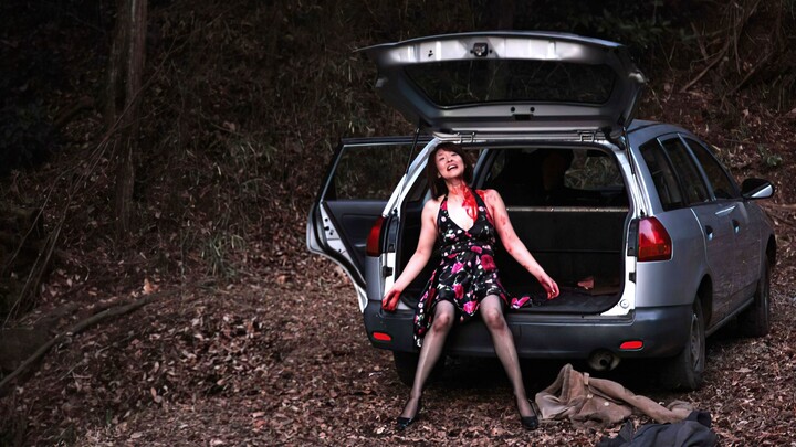 The dark, intense human drama “Cold Tropical Fish” makes it nearly impossible to fathom what’s reall