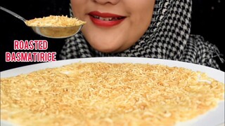 ASMR RAW RICE EATING ||ROASTED BASMATI RICE |MAKAN BERAA BASMATI SANGRAI PAKE CENTONG|ASMR INDONESIA