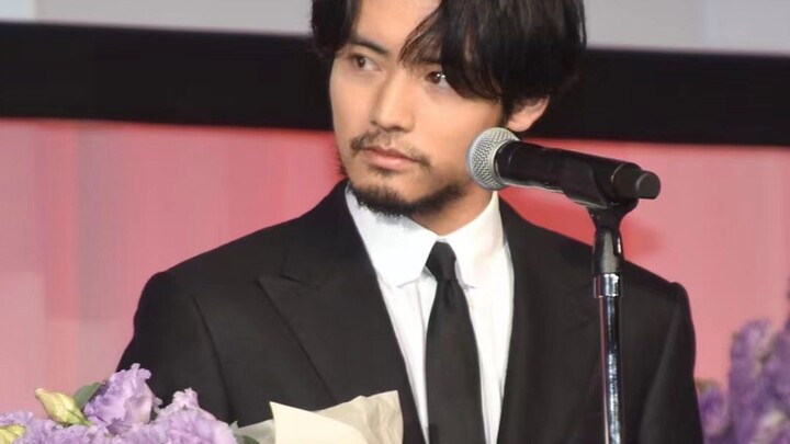 【Teks Mandarin】Selamat kepada Akashi Eiji yang memenangkan... Bukan? Kakak, siapa kamu???