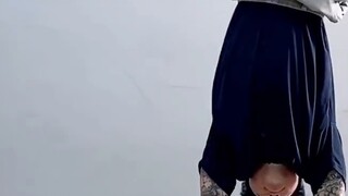 تعلم رقص الشارع في 5 خطوات: امسك الخصر بيديك