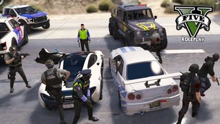 PURSUIT DIKEPUNG POLISI ! ME & SKYLINE VS POLICE !! GTA V ROLEPLAY