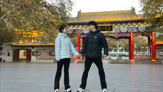 ما زال يدلل هاندان، من الذي طلب الاهتزاز الاعتمادي؟ ها نحن ذا!