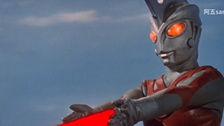 Ace: "Get out of the way, I'm still the Light Saw Man in 2022!"