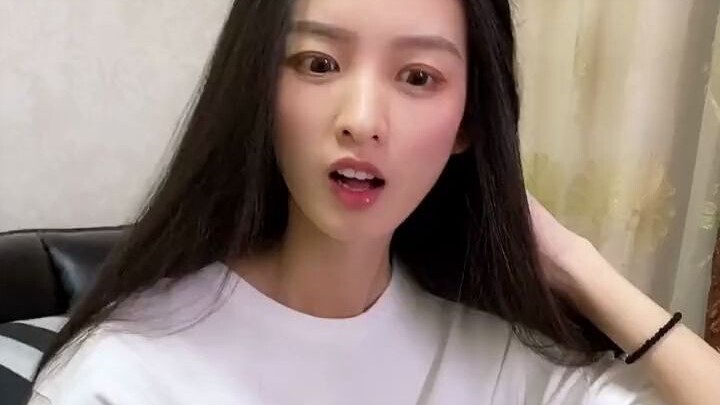 Năm nay còn sống nổi không vậy?!