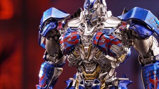 Come on, Knight Prime! Threezero dlx Knight Optimus Prime sharing!