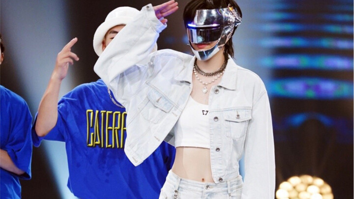 【李斯丹妮】蒙面舞王铁皮1990一镜到底即兴舞蹈，性感小猫咪来袭！