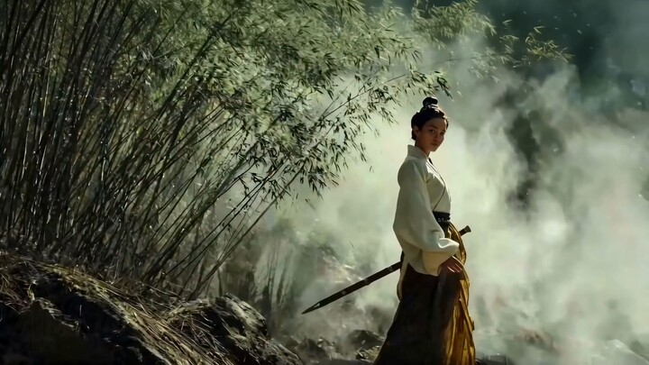“Thiếu niên, kiếm của ngươi quá nặng”