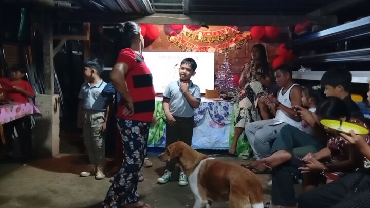 Christmas party dance contest 🎵