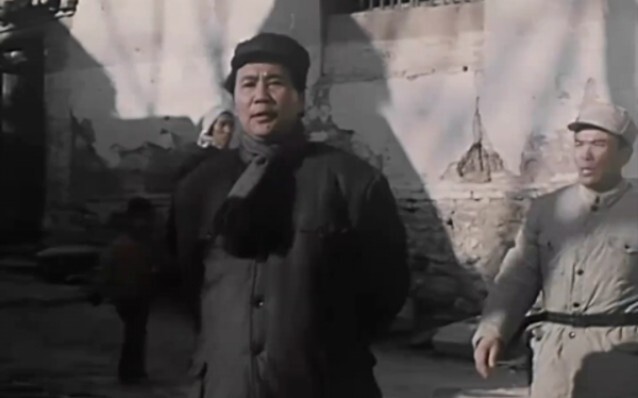 “待到山花烂漫时，她在丛中笑。”