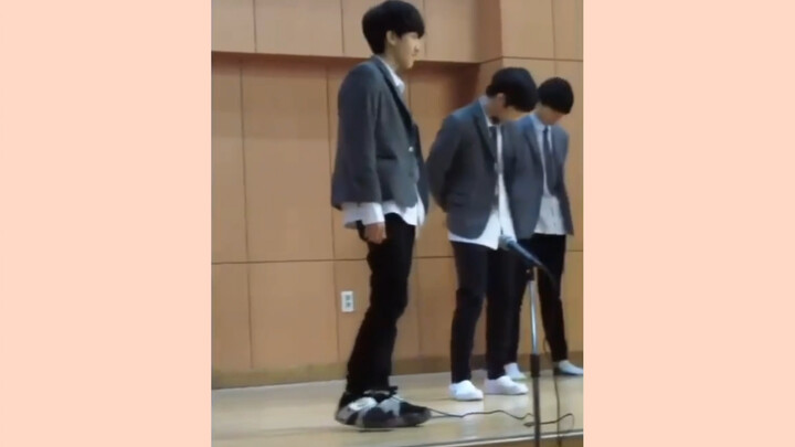 【Chuyển phát Seo Changbin】Thời chưa ra mắt, ngay từ cấp hai đã có người quay trực tiếp rồi!!! Lúc đó