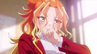 The male protagonist secretly put the lunch box in the bag, making the three sisters feel warm again