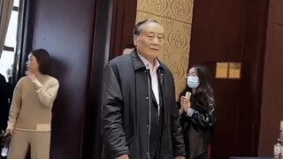 破案了！宗庆后不是不想公开两个儿子，是真的没办法啊